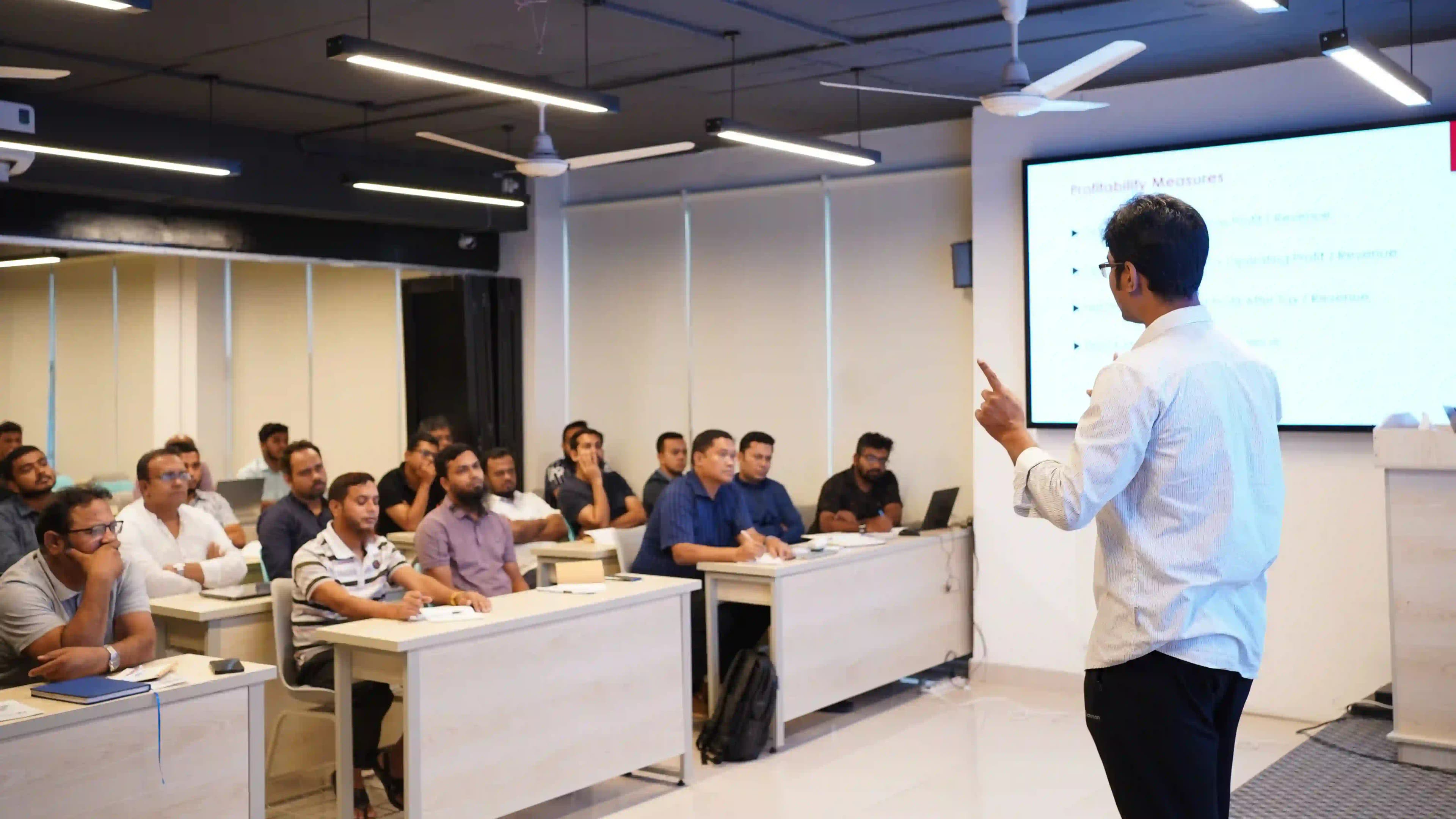 Investment Details Banner